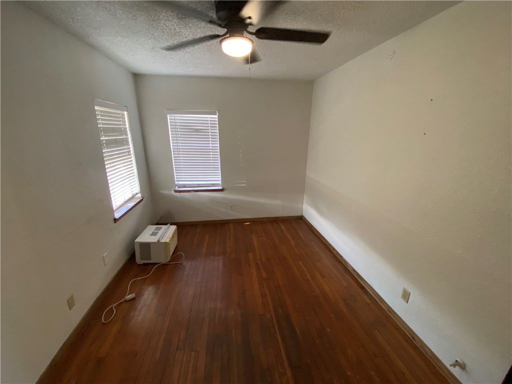 737 Westchester Dr Property Photo 7