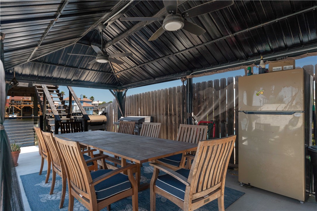 13730 Hawksnest Bay Dr Property Photo 32
