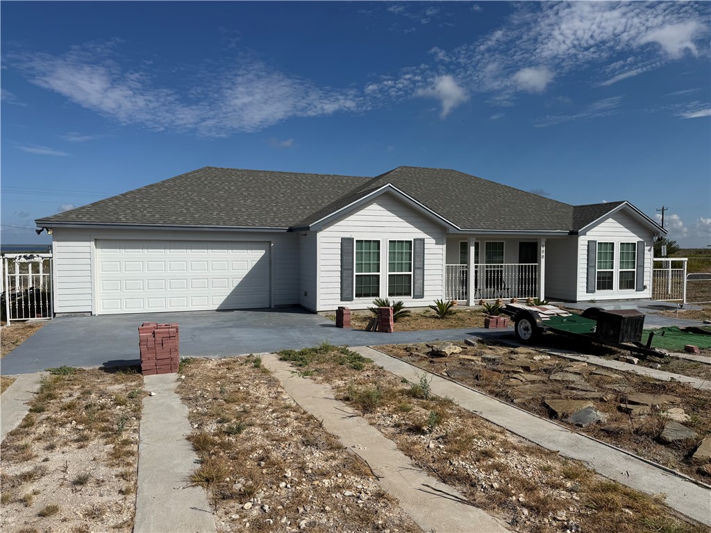 100 Lakeview Trace