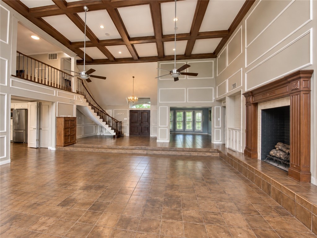 4910 Wooldridge Property Photo 3