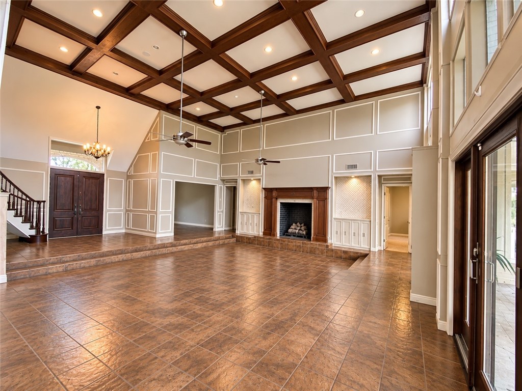 4910 Wooldridge Property Photo 4