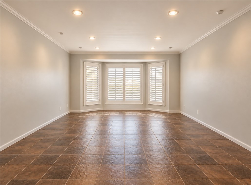 4910 Wooldridge Property Photo 16