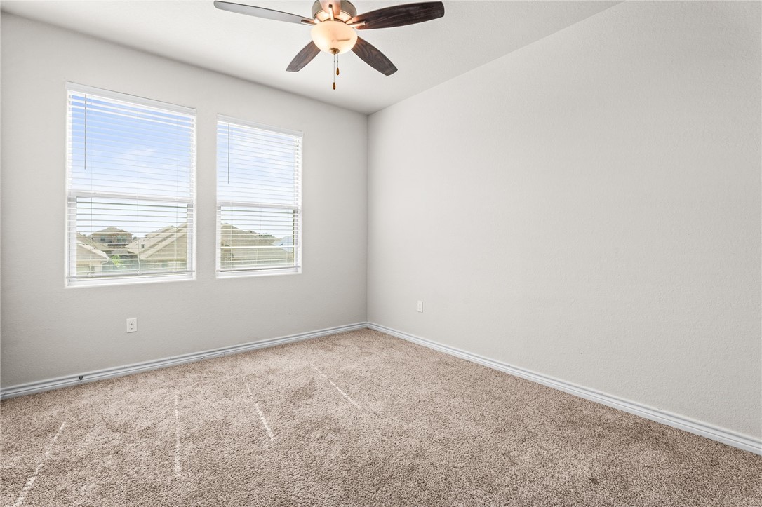 8142 Luz De Luna St Property Photo 33