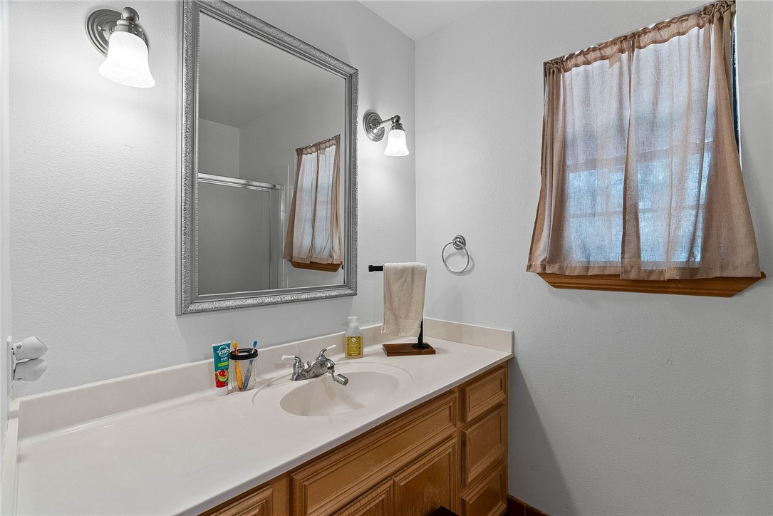 555 Silver Creek Property Photo 26