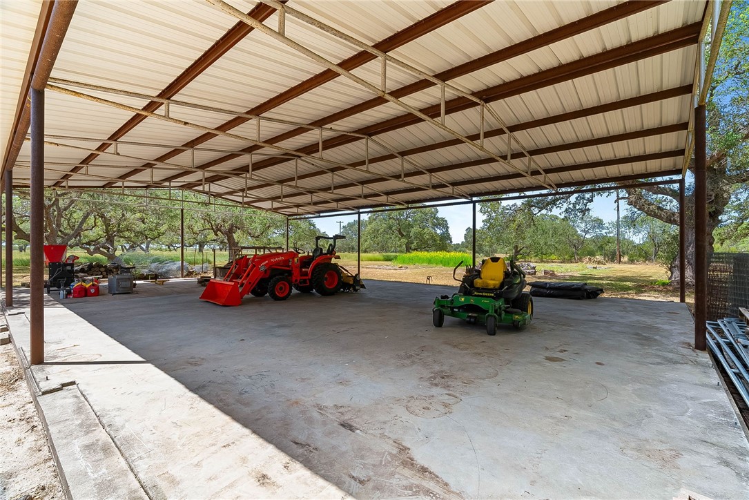 555 Silver Creek Property Photo 34