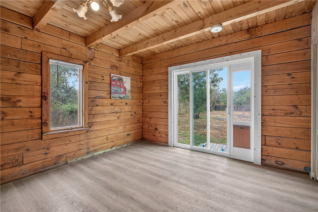 5474 Sunset Property Photo 13