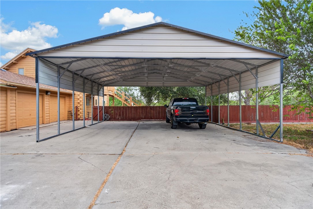 5474 Sunset Property Photo 32