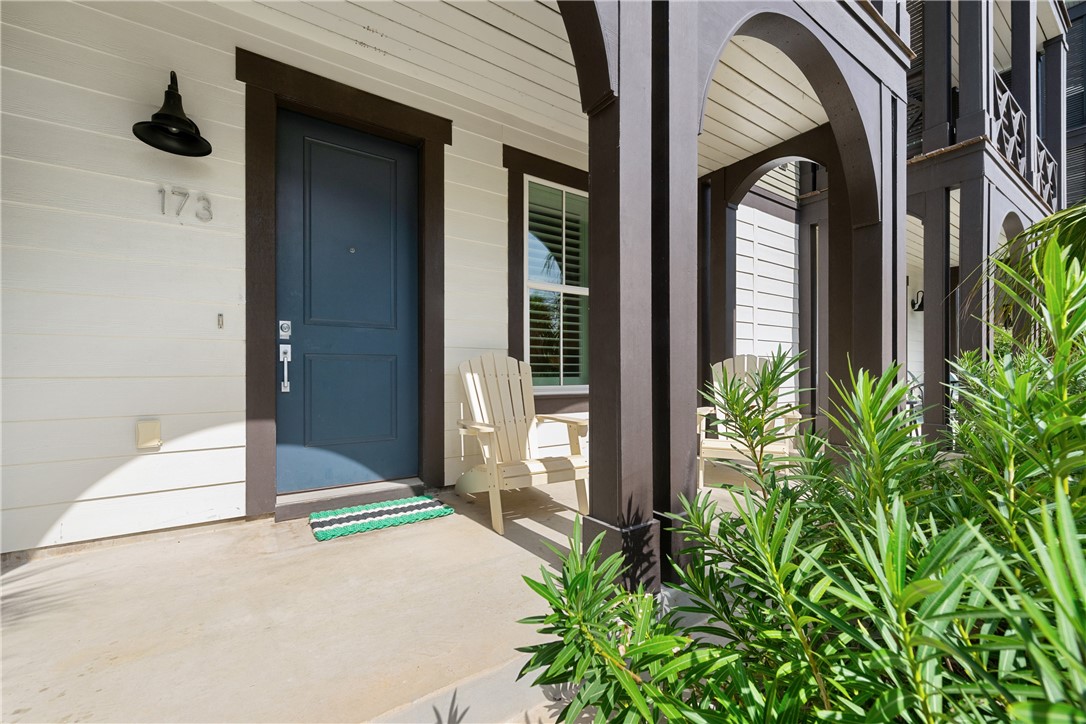173 Spanish Dagger Property Photo 1