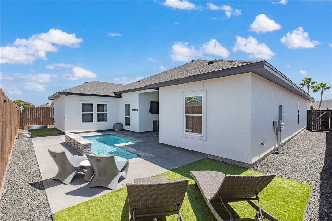 14845 Quarterdeck Dr Property Photo 33