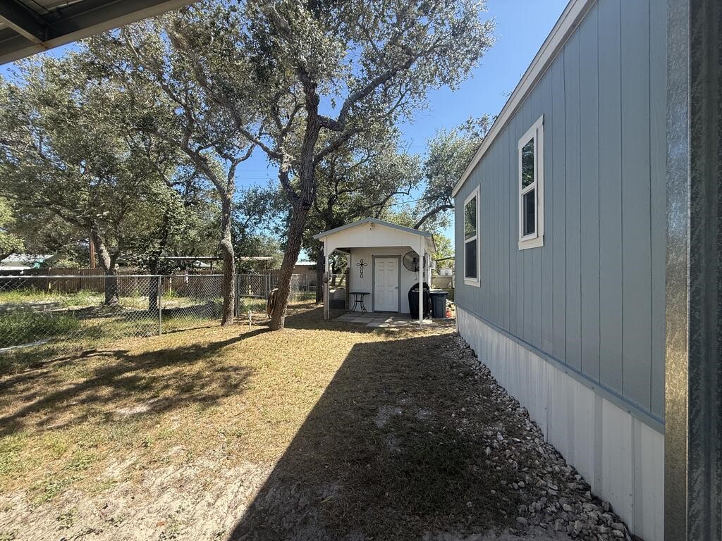 137 Lantana Dr Property Photo 15