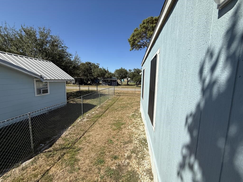 137 Lantana Dr Property Photo 20