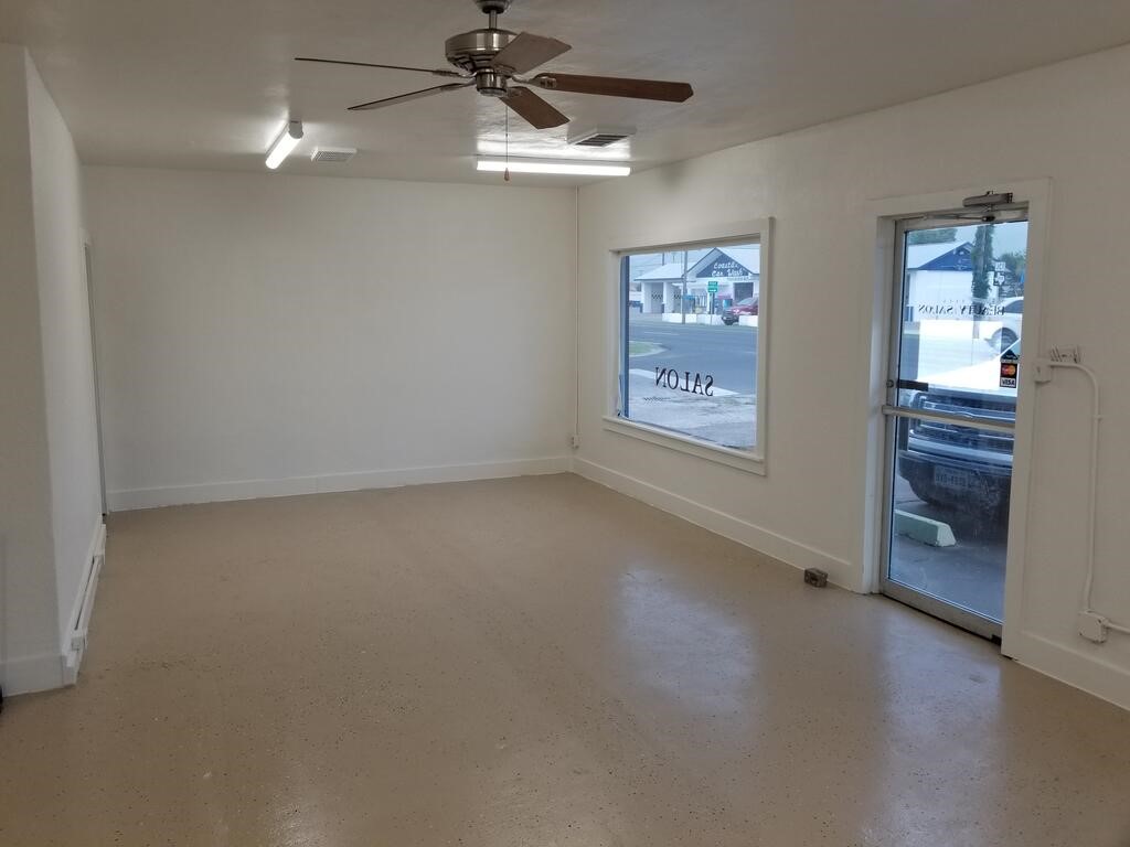 200 Highway 35 N Property Photo 11