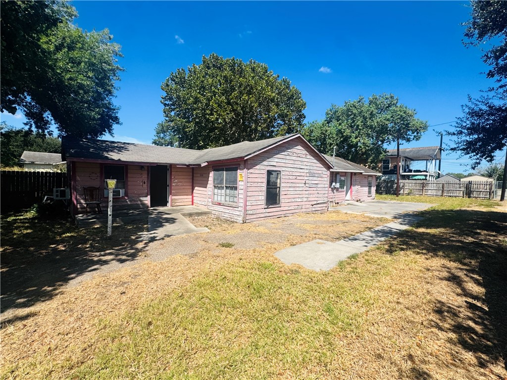 3010 Fm 763 Property Photo 5