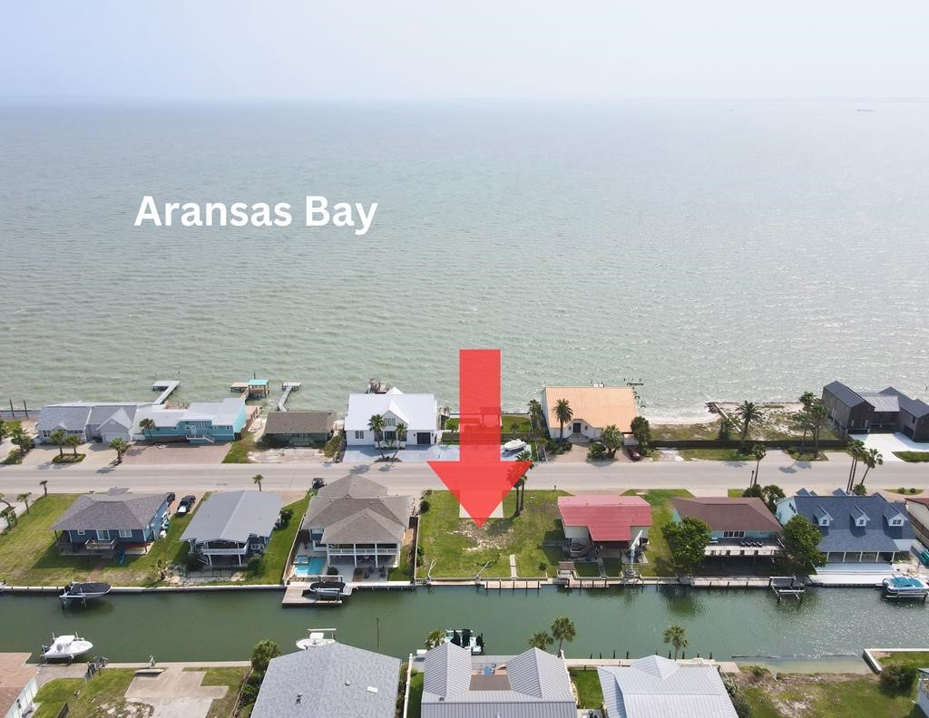 1837 Bay Shore Dr Property Photo 2