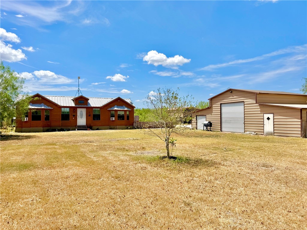 6995 County Road 12 Property Photo 2