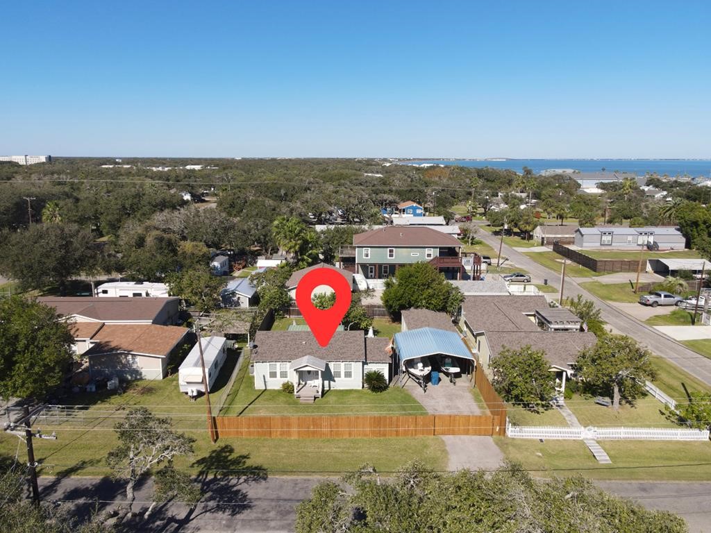 303 Palmetto Ave Property Photo 3