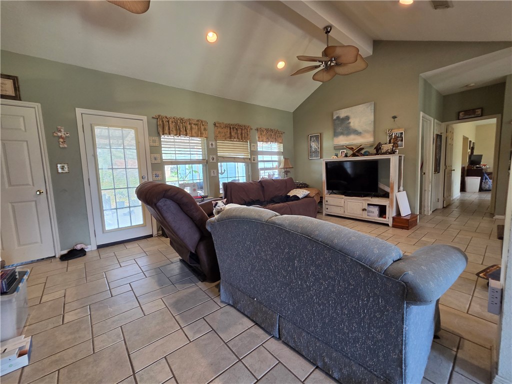 111 Paso Madera Property Photo 11