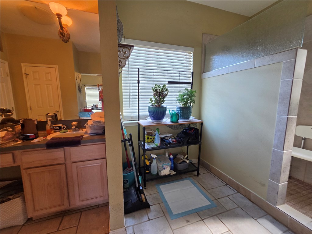 111 Paso Madera Property Photo 16