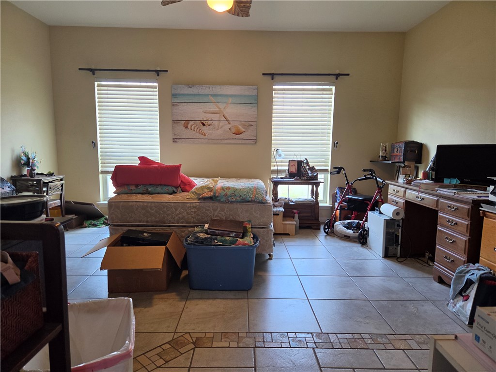 111 Paso Madera Property Photo 21