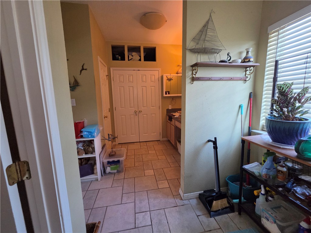111 Paso Madera Property Photo 24