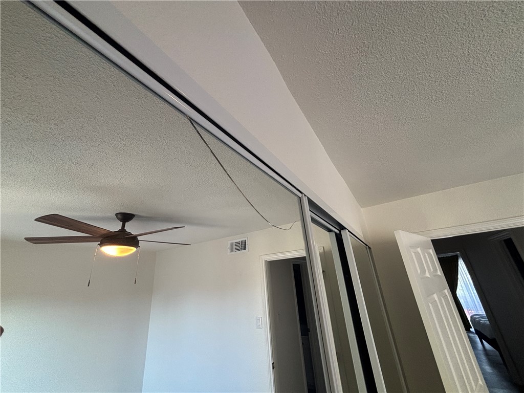 4141 Whiteley Dr 203 Property Photo 10