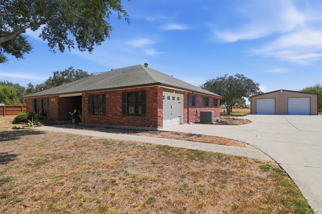 5556 Sunrise Property Photo 5