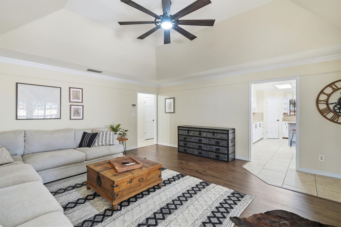 5556 Sunrise Property Photo 10