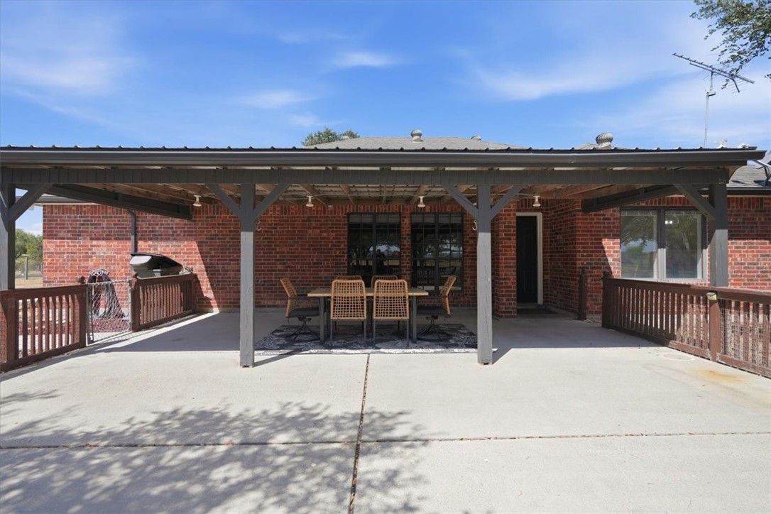 5556 Sunrise Property Photo 38