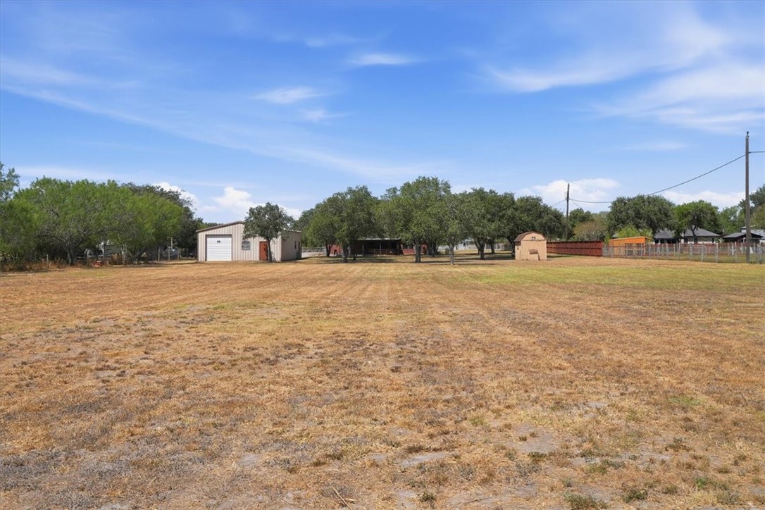 5556 Sunrise Property Photo 40