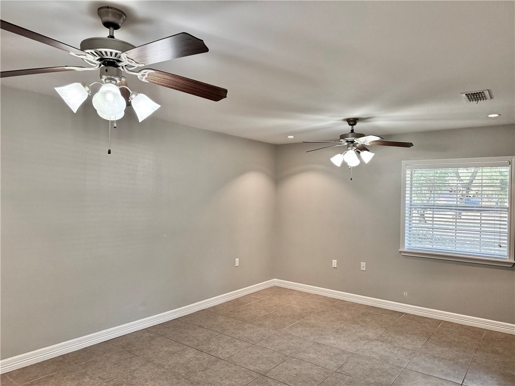 170 White Lane Property Photo 14
