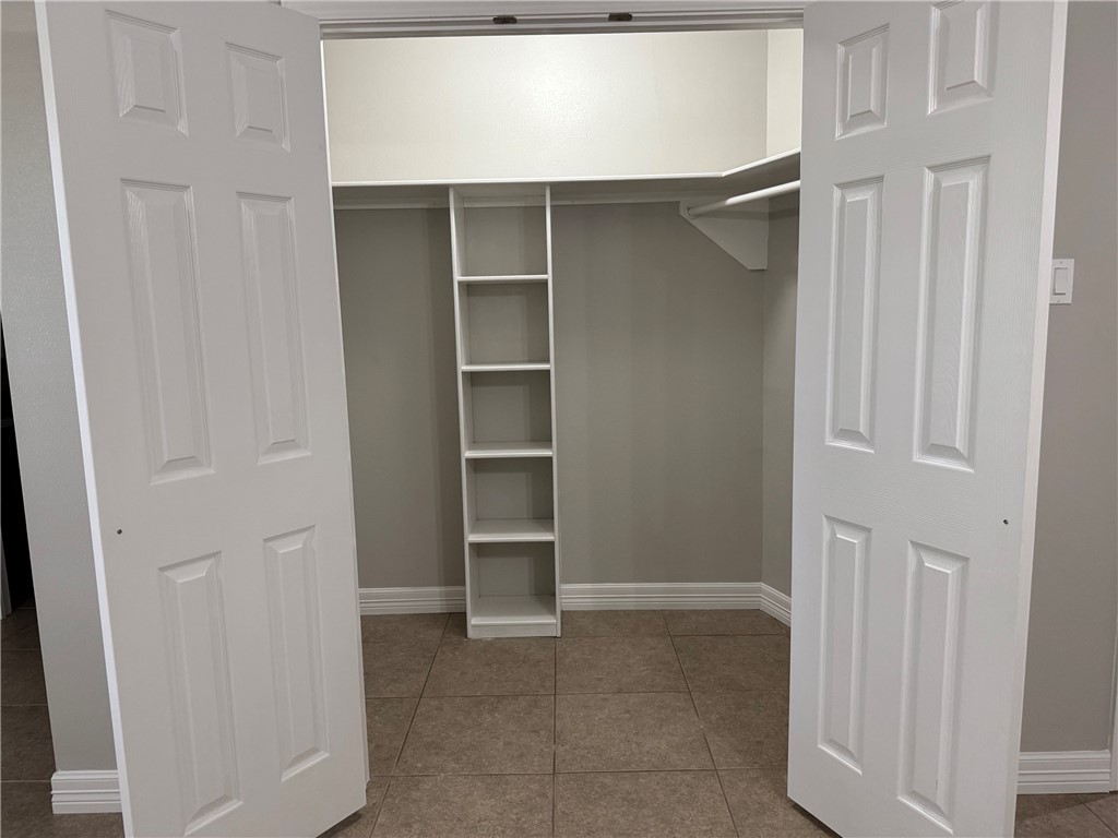 170 White Lane Property Photo 15