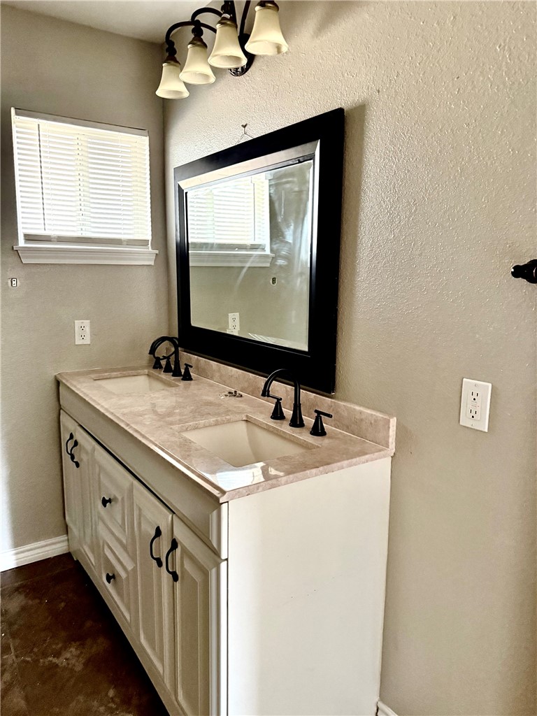 170 White Lane Property Photo 28