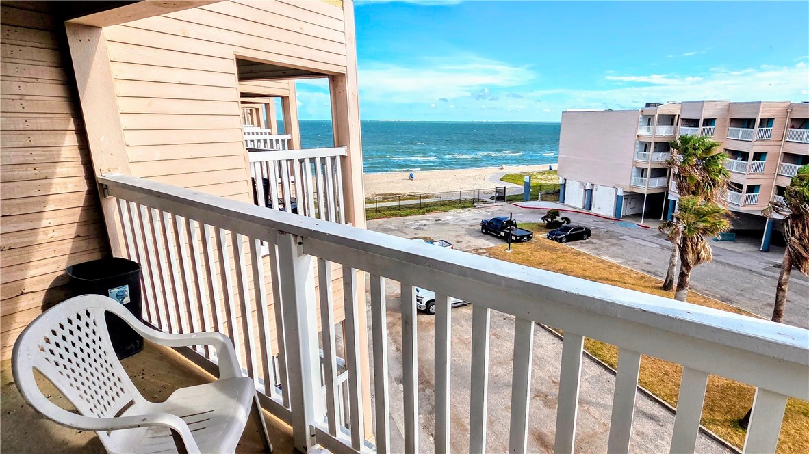 3938 Surfside Blvd 2316 Property Photo 11