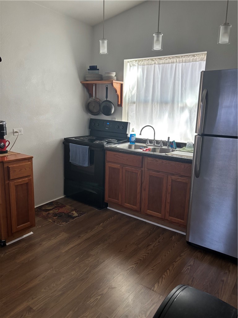 659 S Rife St Property Photo 19