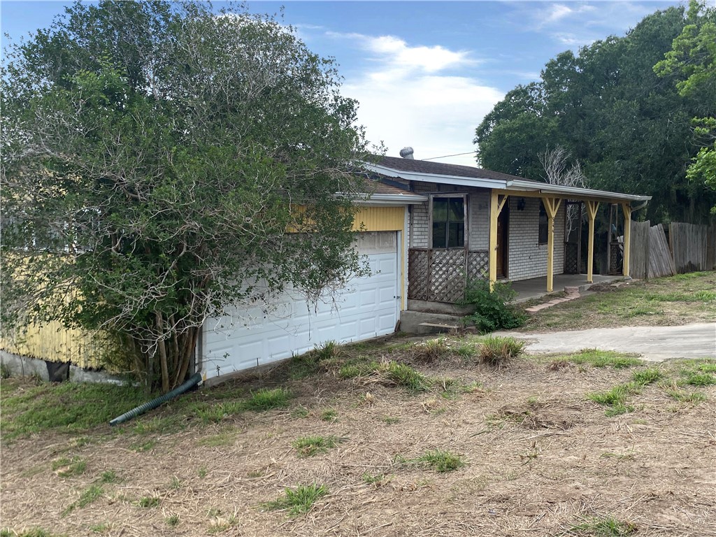 544 S Vista Dr Property Photo 2