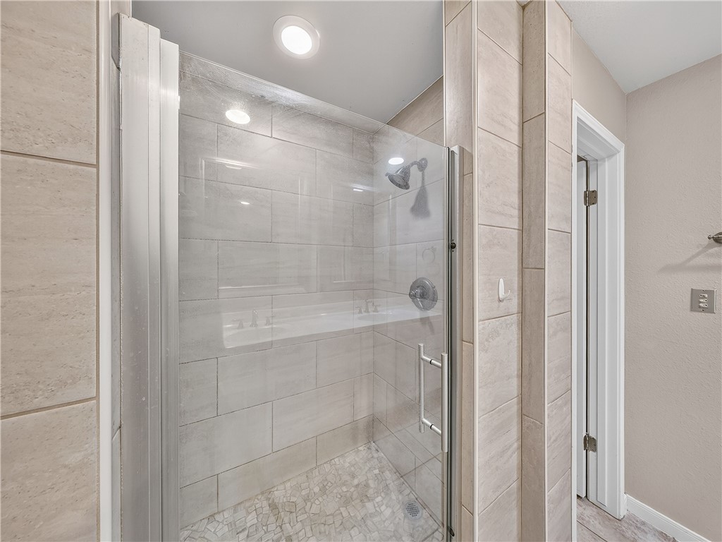 210 Oak Bay St 902 Property Photo 30