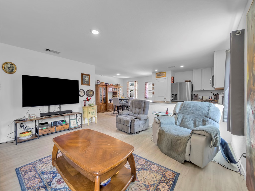 9230 Scottish Oak St Property Photo 12