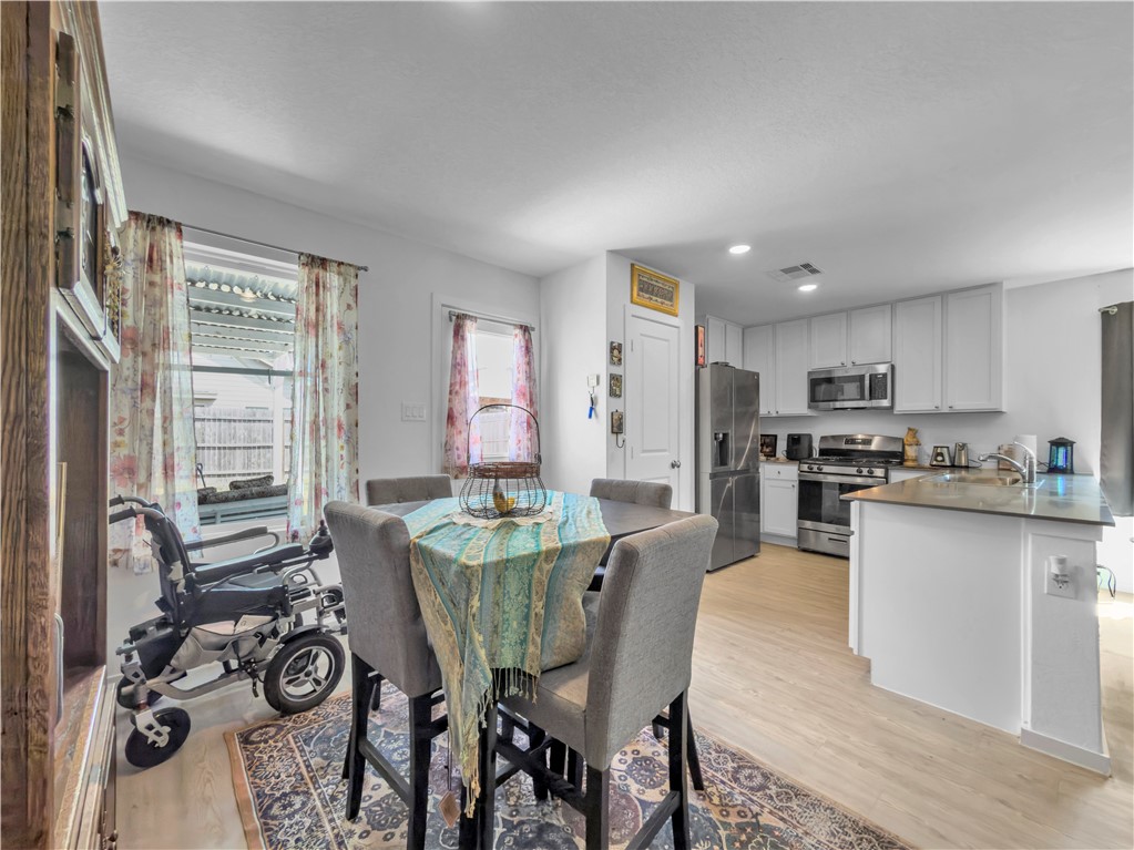 9230 Scottish Oak St Property Photo 13