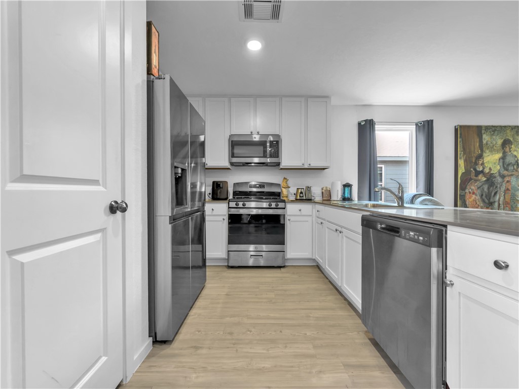 9230 Scottish Oak St Property Photo 18