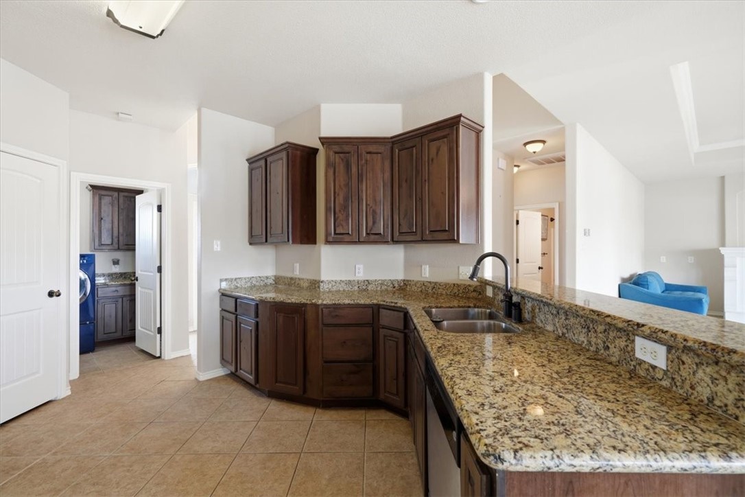 482357 Property Photo 15