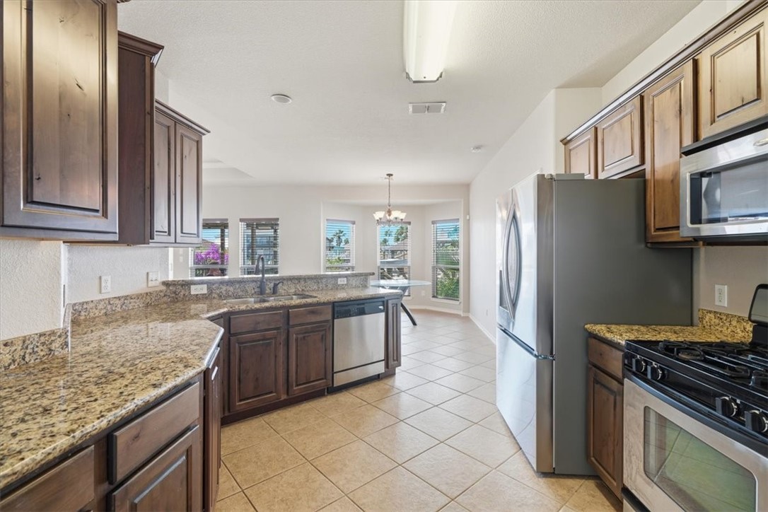 482357 Property Photo 16