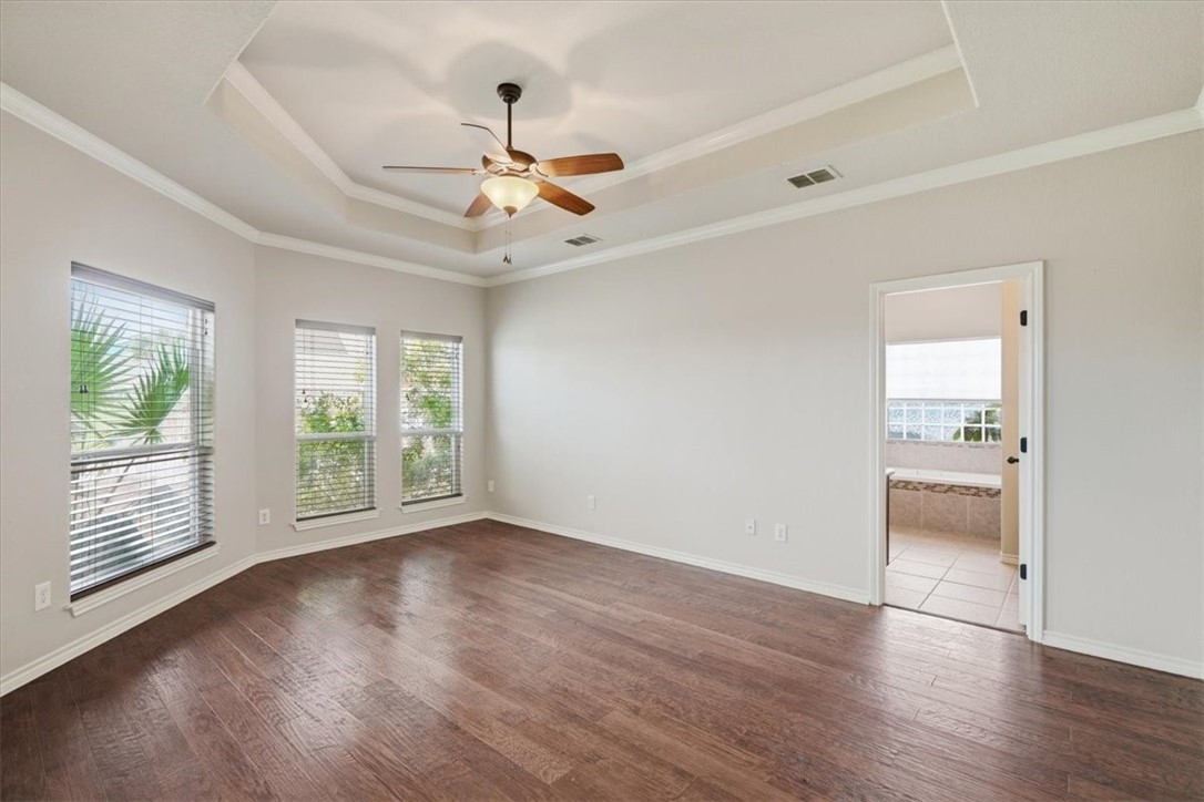 482357 Property Photo 19