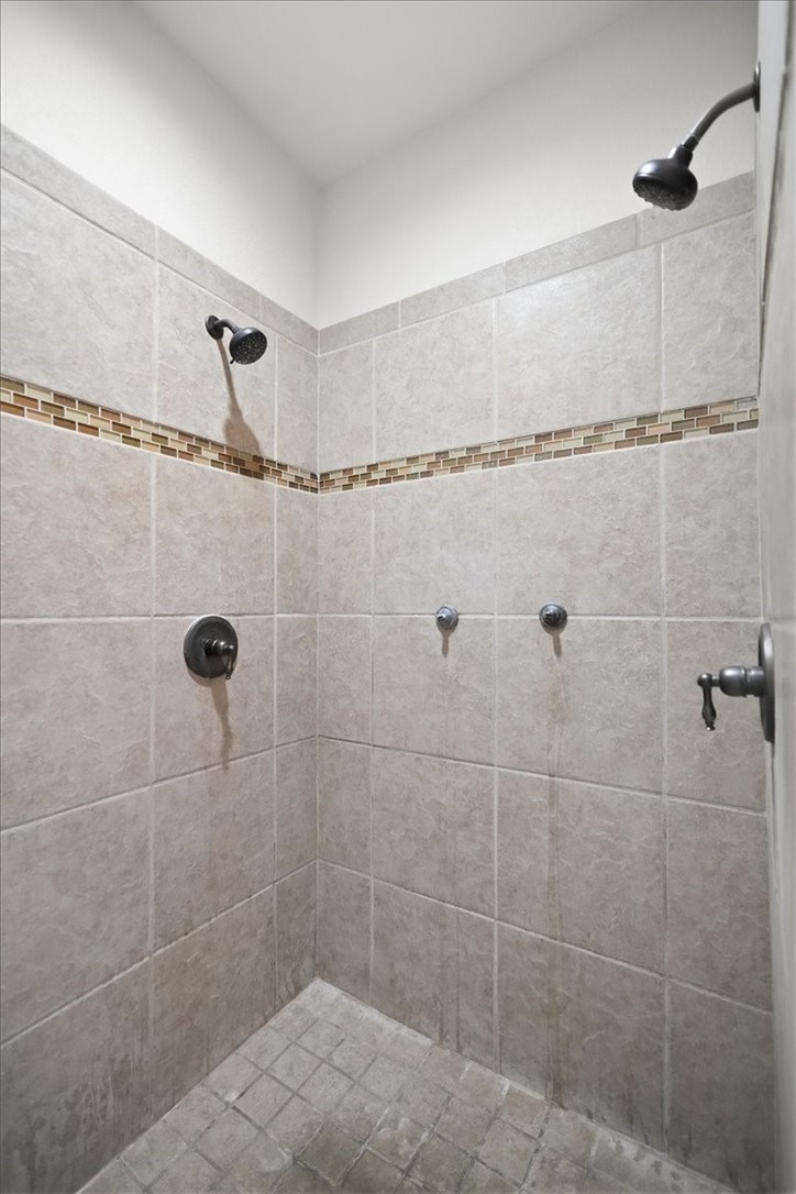 482357 Property Photo 24