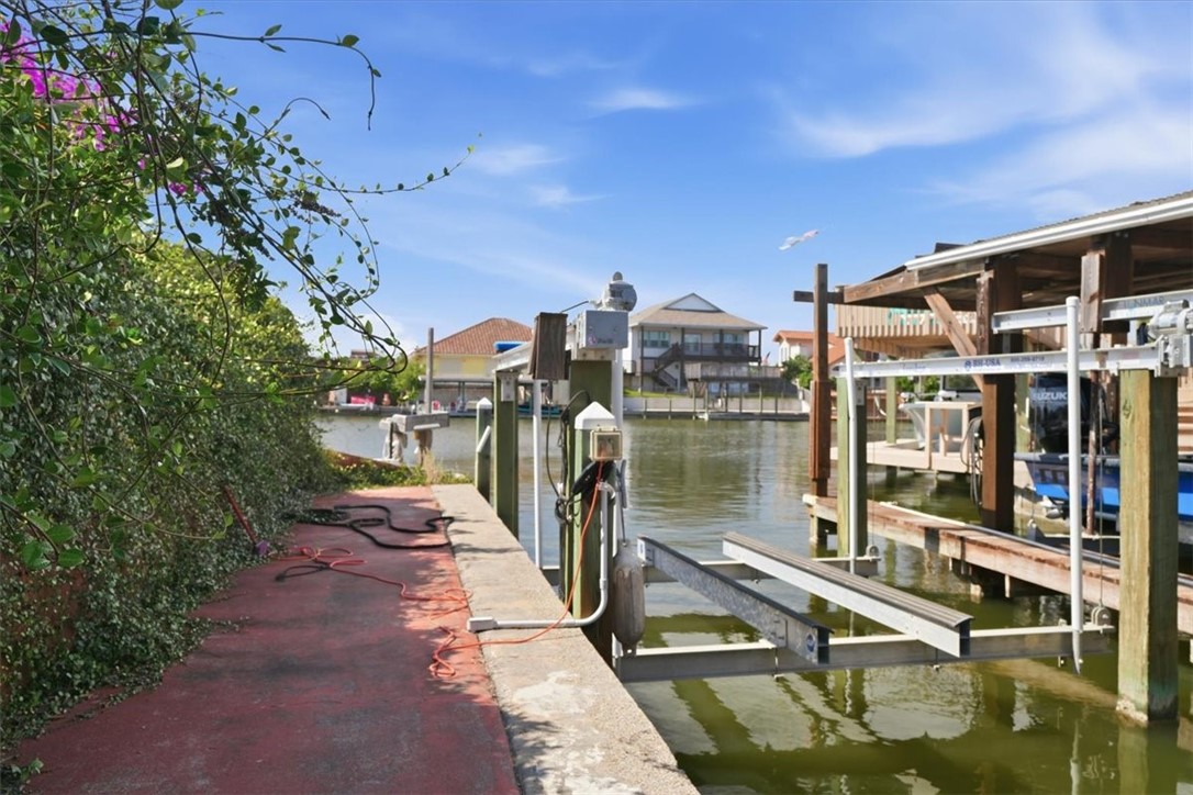 482357 Property Photo 35