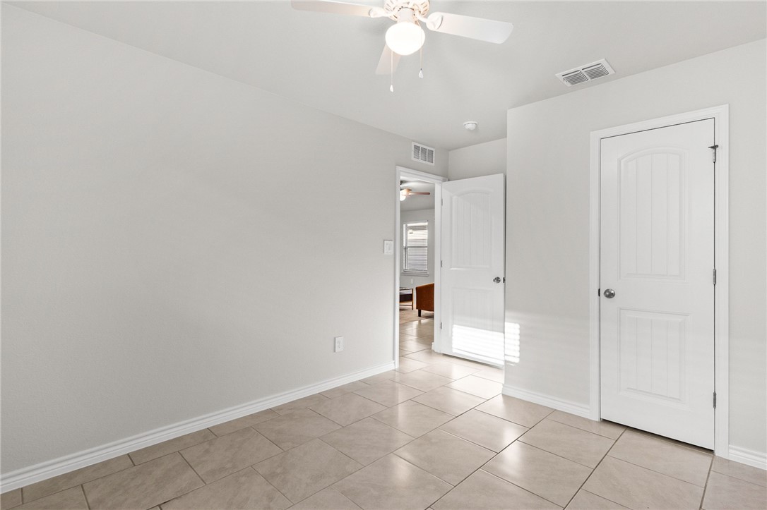 7618 Cowboy Trail Lane Property Photo 16