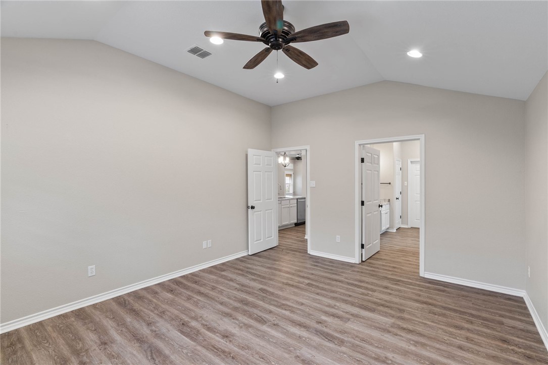 5805 English Ln Property Photo 13