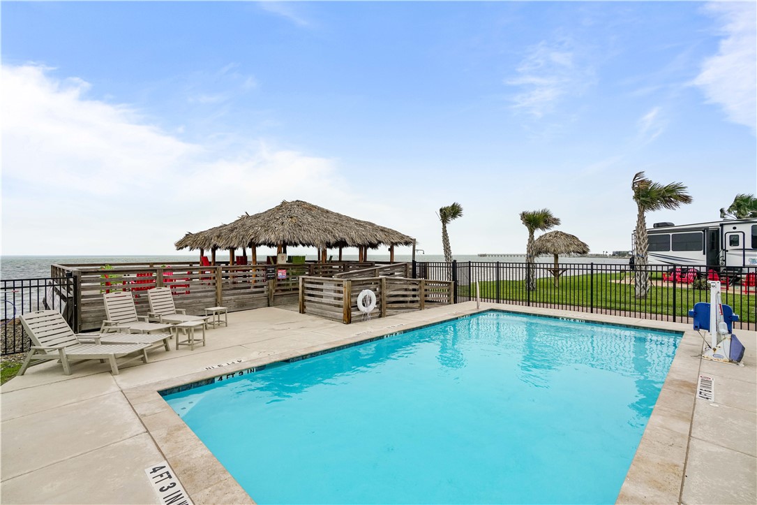 101 Caribbean Dr 50 Property Photo 15