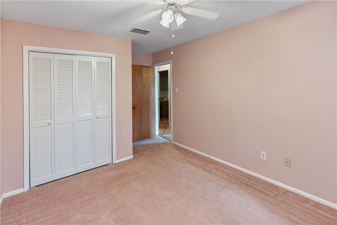 213 Blanco Dr Property Photo 9