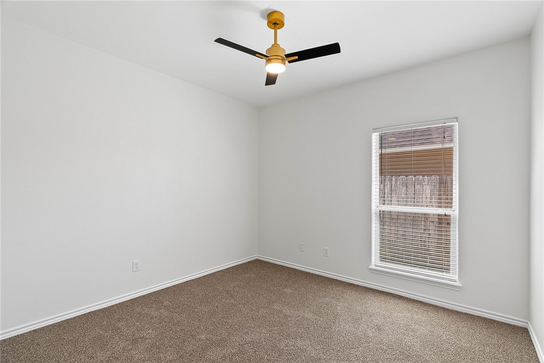 4025 Puget Sound Dr Property Photo 20