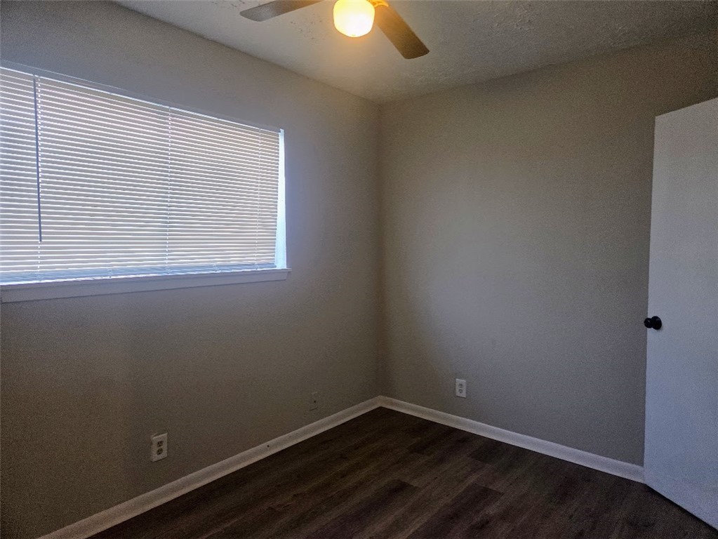 11723 Mallard Dr Property Photo 4